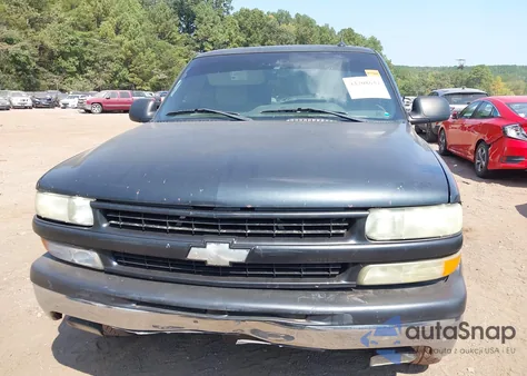 2005 Chevrolet Tahoe Ls from USA, damaged, VIN 1GNEC13V25R167352